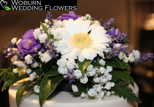 Gypsopila and Gerbera cake topper.